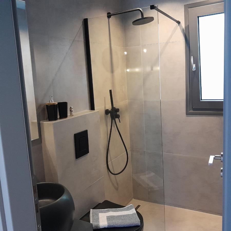 Апартаменти Brand New Flat Near De Bosset Bridge, Argostoli Екстер'єр фото