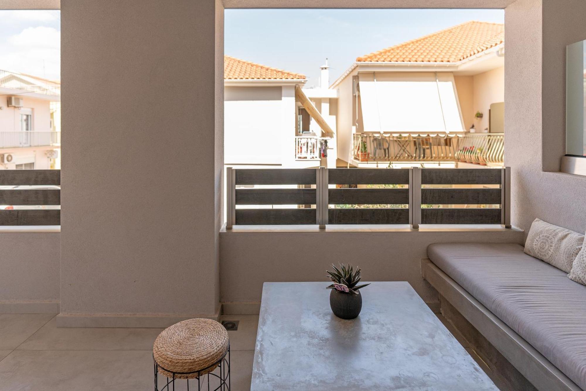 Апартаменти Brand New Flat Near De Bosset Bridge, Argostoli Екстер'єр фото